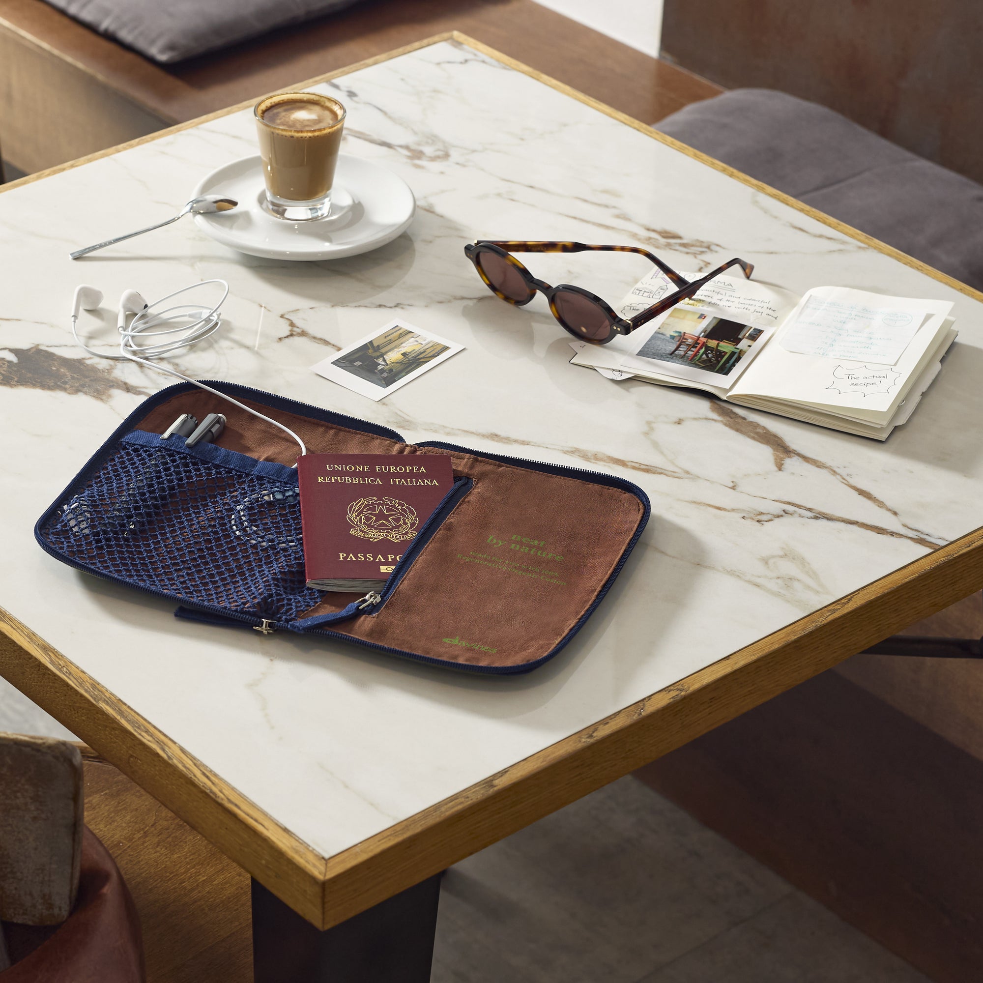 Davines Neat by Nature Organiser - Pratico organizer per piccoli oggetti e documenti, ideale per i tuoi viaggi