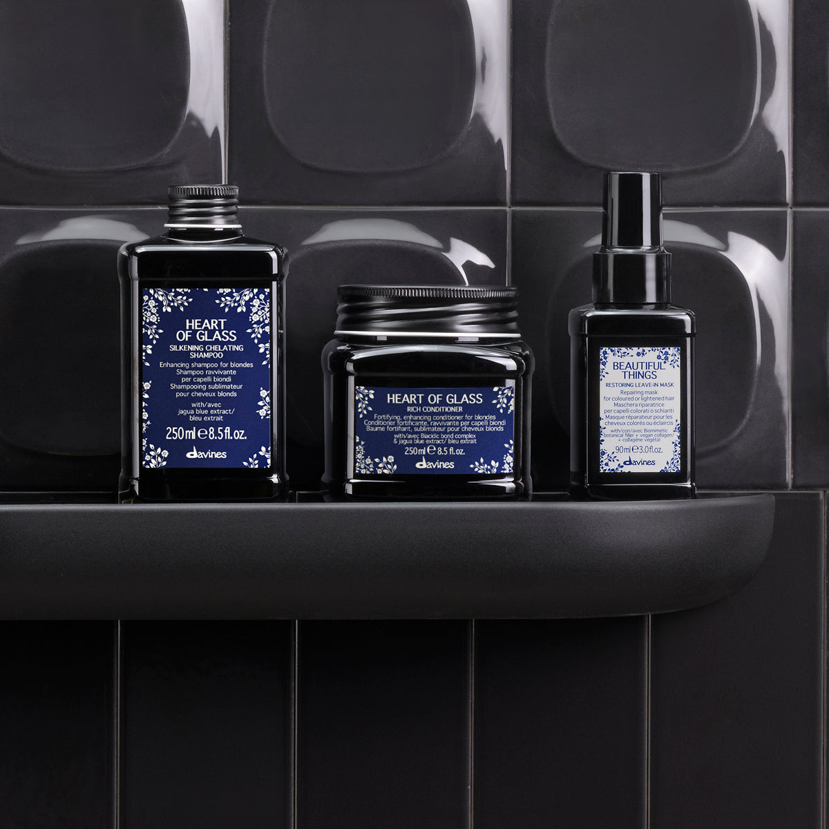 Davines-Heart of glass groupage-72026-silkening-chelating-shampoo-250ml-72027-rich-conditioner-250ml-72022-Beautiful-things-leave-on-mask-situational_NO BADGE.jpg