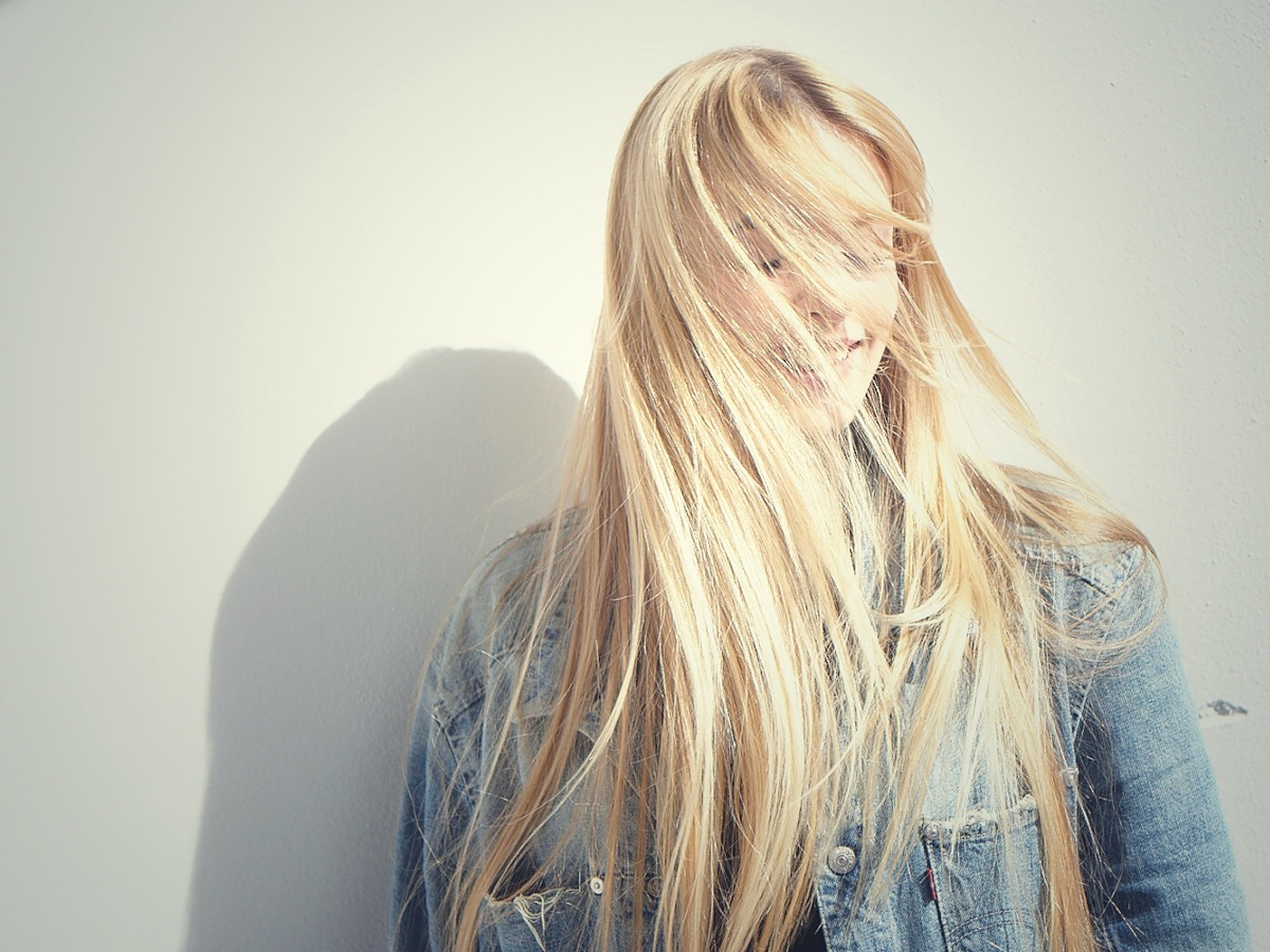 Capelli biondi, qual è la tonalità più adatta a te?