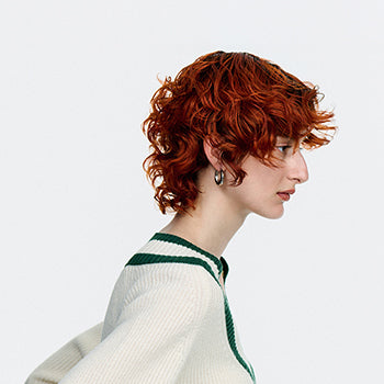 Pessoa com cabelo ruivo