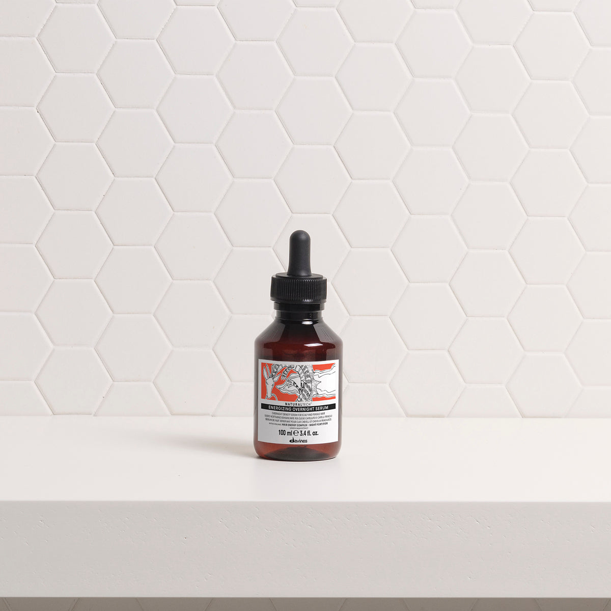 
Davines ENERGIZING Overnight Serum - Siero da lasciare in posa durante la notte per cuoio capelluto e capelli.