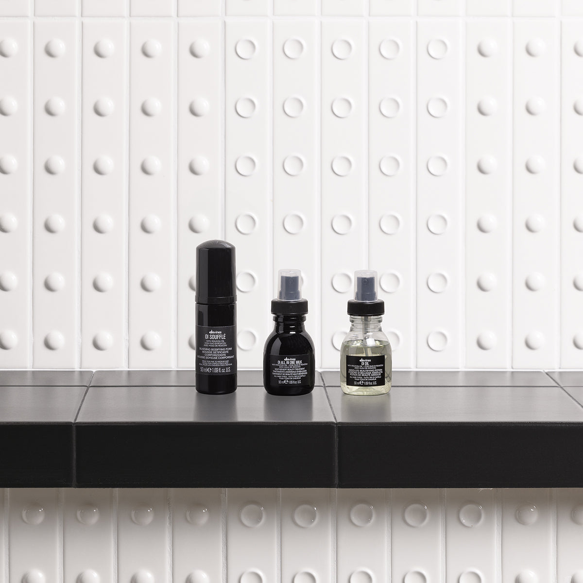 
Davines OI Soufflé - Mousse liquida-schiumogena leave-in per una lucentezza radiosa e corposa